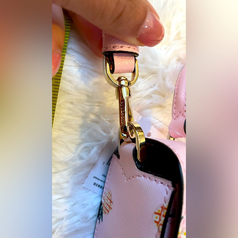 Kate Spade New York Staci Square Pineapple Crossbody🍍💕💐 - Picture 9 of 14